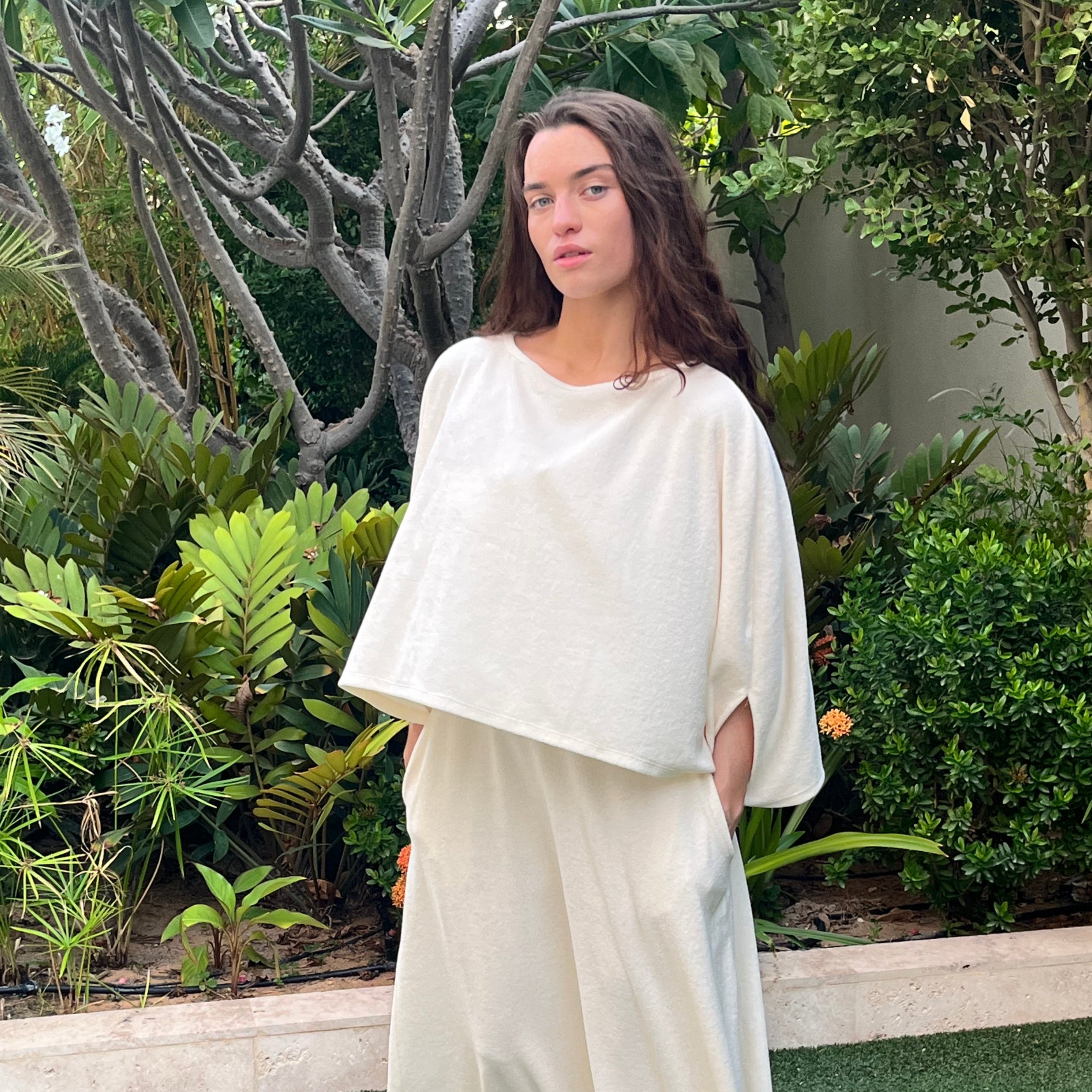 Dry Dolly long poncho – lightweight, stylish & towel absorbent for extra coverage after swimming or at the spa