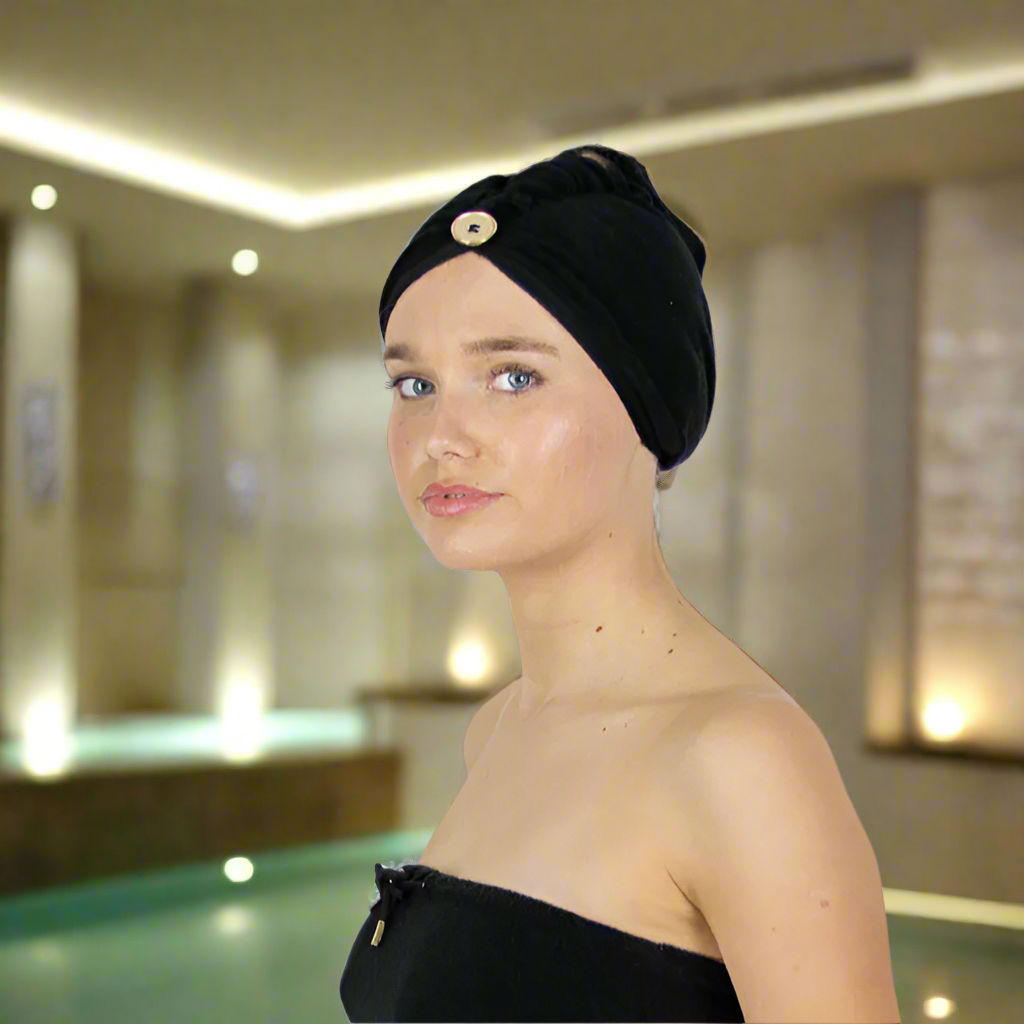 Luxury head towel – anti-frizz, quick-dry & stylish with a gold button for a chic spa-like experience.